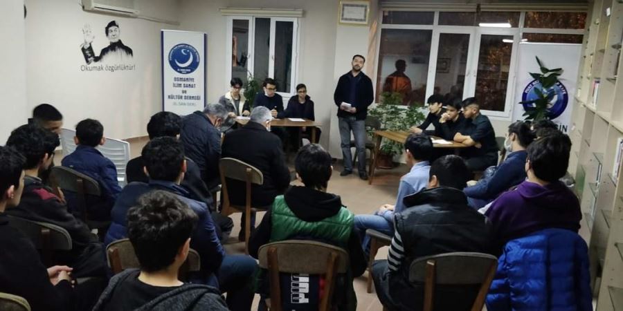 Yapay zeka çalışmaları münazarada tartışıldı
