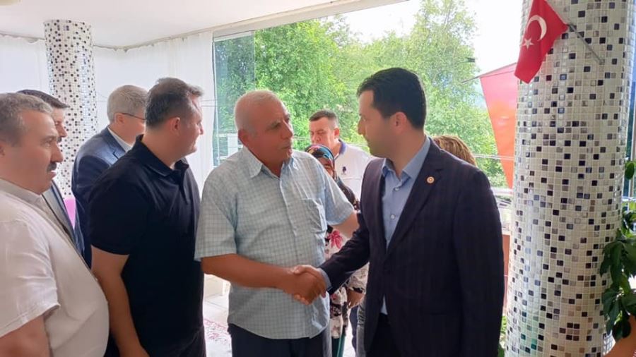 Milletvekili Kaya şehit ailelerini ziyaret etti