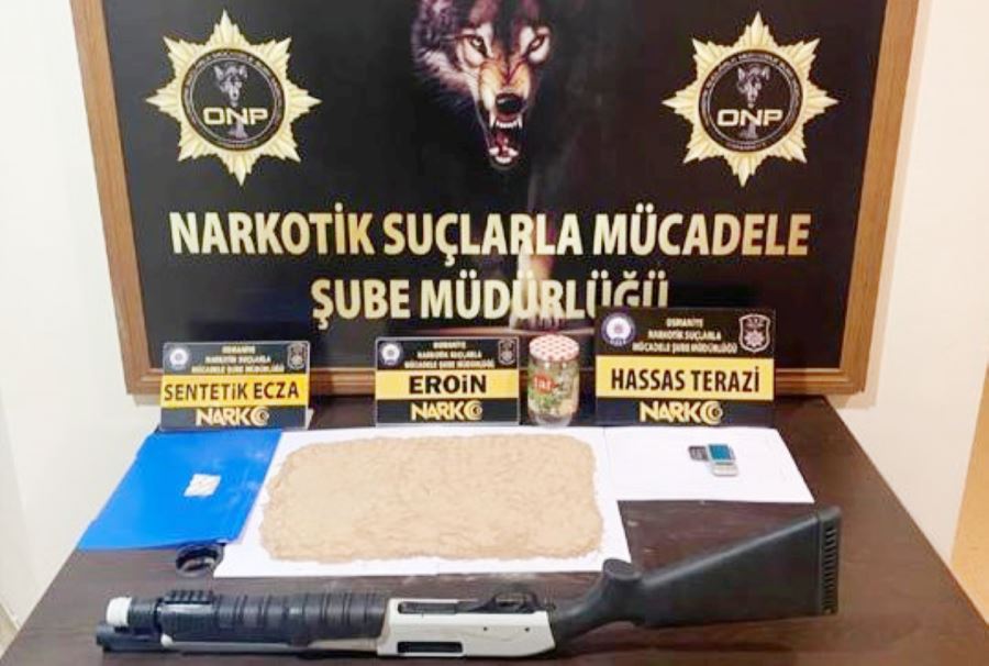 Narkotik ekipleri, uyuşturucuya geçit vermiyor