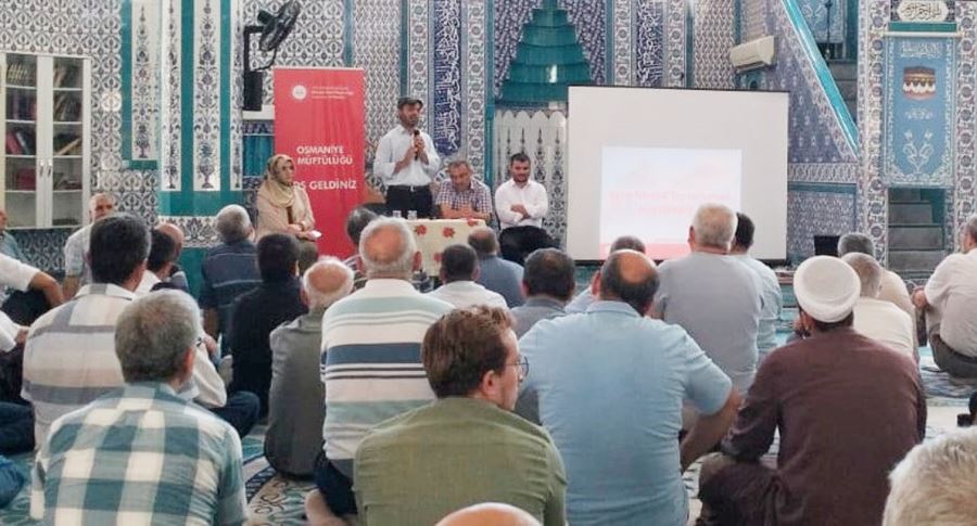 Bir yetime aile olmak konulu panel düzenlendi