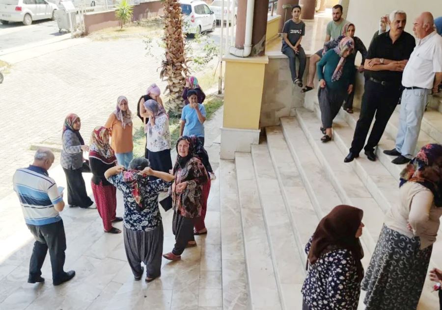 Yeşilova, Karşıyaka ve Boğaziçi mahalleleri su bekliyor 