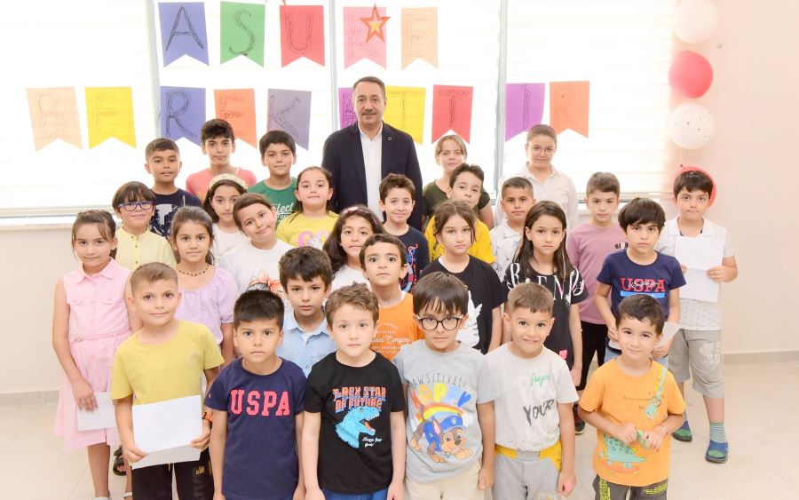 Kurs öğrencileri ve aileleri aşure etkinliğinde buluştu 