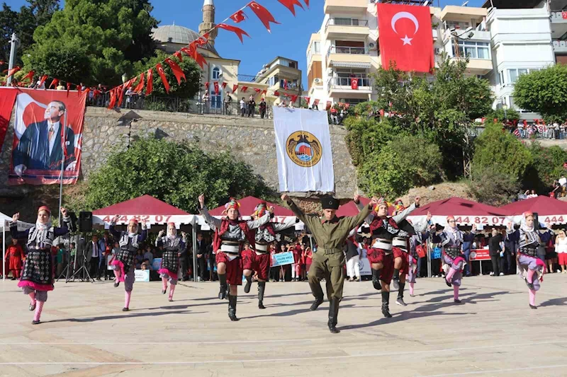 Alanya’da Cumhuriyet Bayramı coşkuyla kutlandı
