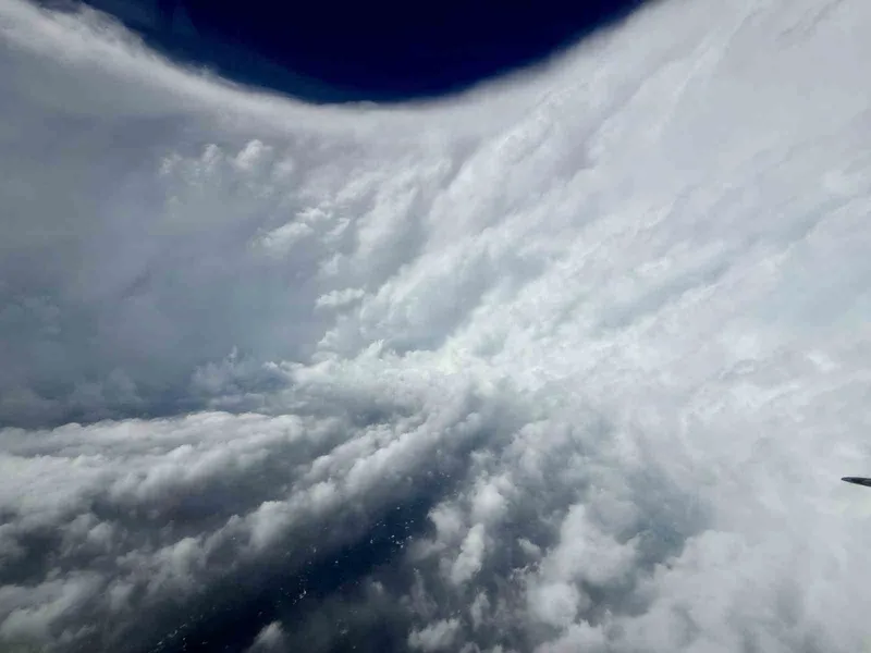 ABD ordusu, Melissa Kasırgasını görüntüledi
