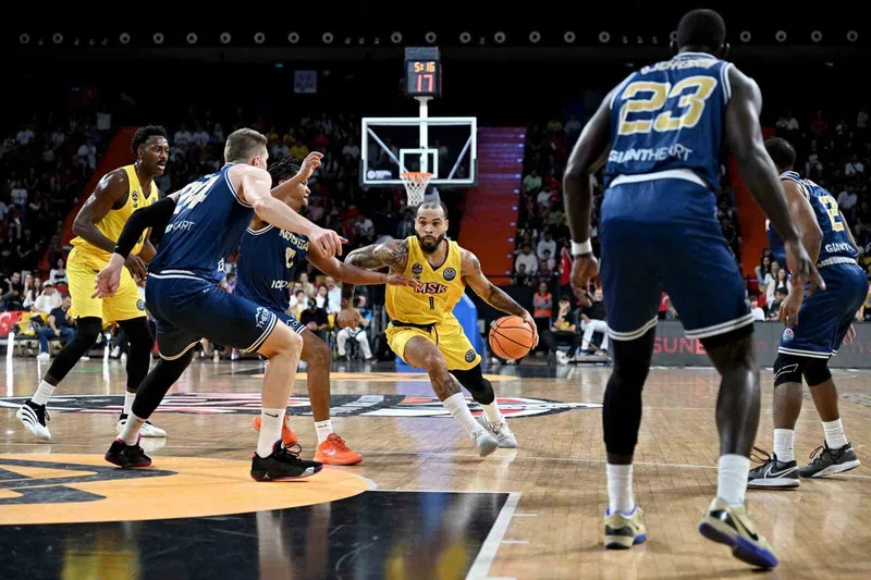 FIBA Şampiyonlar Ligi: Mersin Spor: 81 - Karditsa Iaponiki: 73
