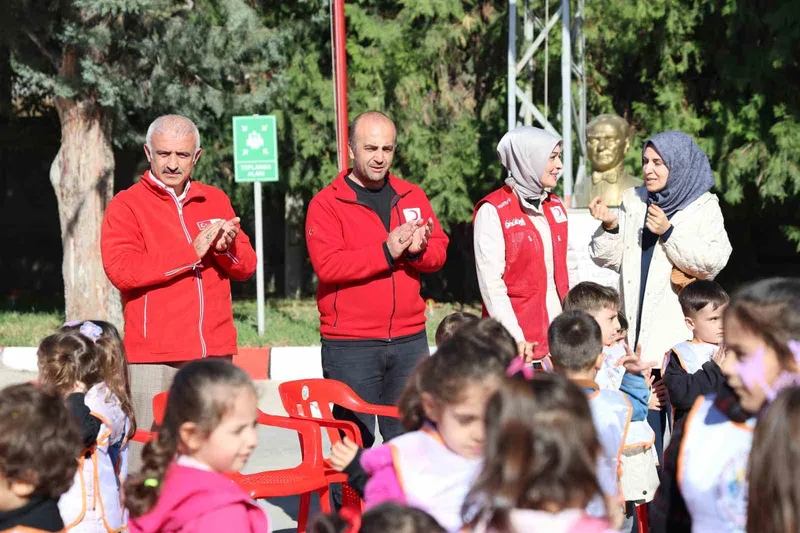 Elazığ’da Kızılay haftası coşkusu: 100’ün üzerinde okul ziyaret edilecek
