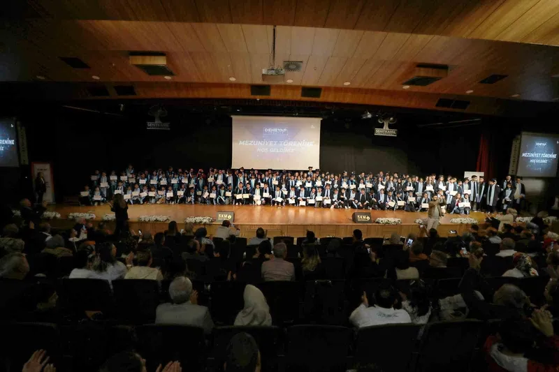 Gaziantep’te Deneyap Teknoloji Atölyeleri ilk mezunlarını verdi
