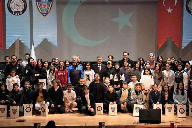 Keçiören’de gençlere yönelik buluşma
