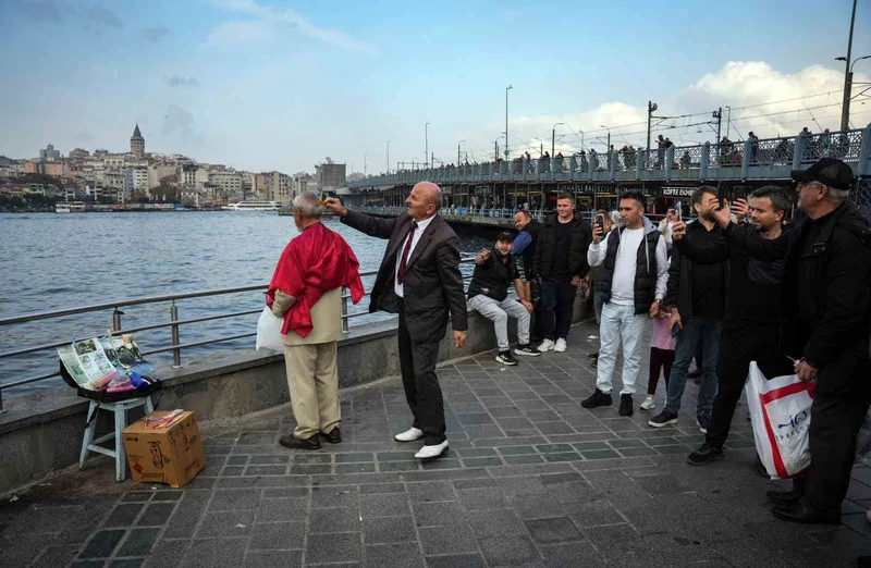 Neşeli Günler Filmi’nde Şener Şen’in canlandırdığı 