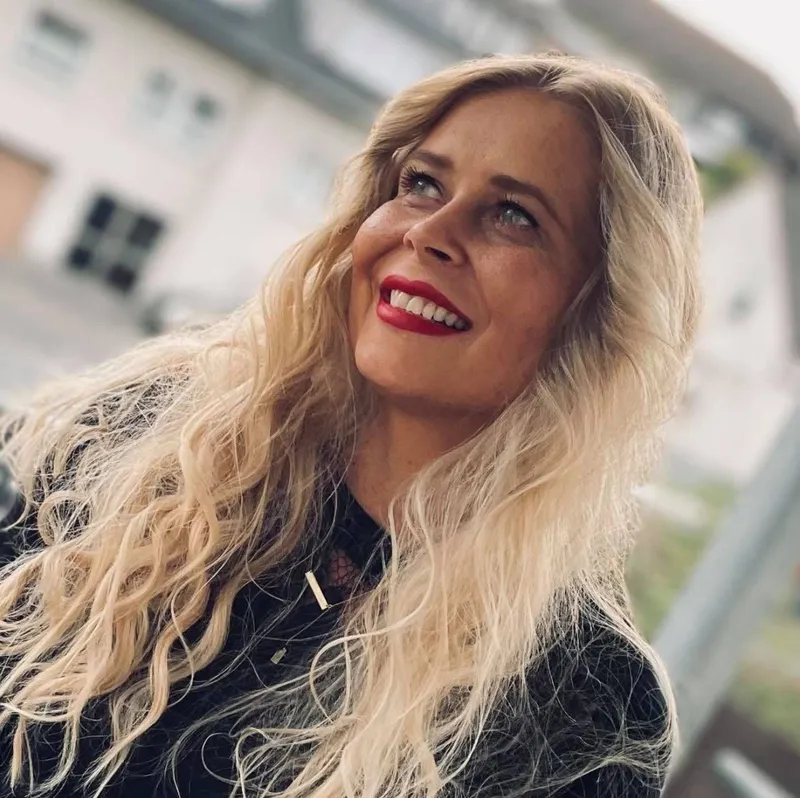 Karaciğer nakli sonrası estetik operasyonun Alman kadını hayattan kopardığı iddiası
