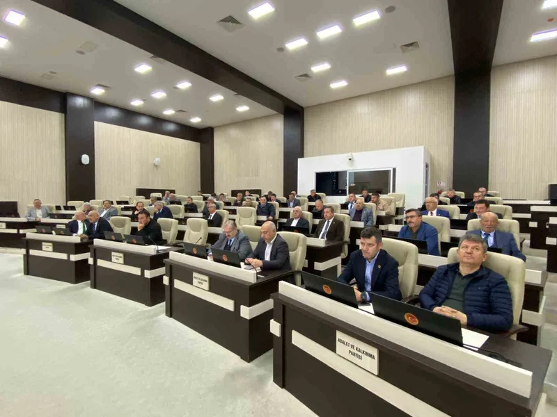 İGM üyesi Hollanda’ya giderek topraksız alanda çalışmaları yerinde inceleyecek
