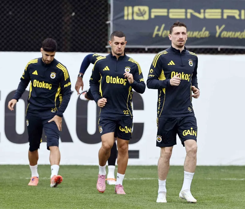 Fenerbahçe, Çaykur Rizespor maçı hazırlıklarına devam etti

