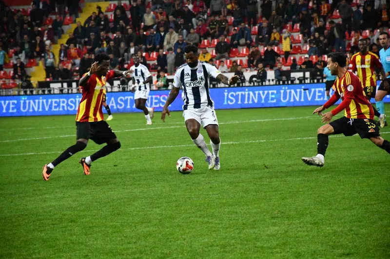 Trendyol Süper Lig: Kayserispor: 3 - Kasımpaşa: 2 (Maç sonucu)
