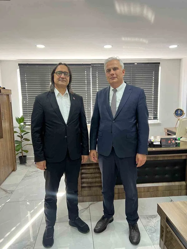 Harun Akgül’den Eryılmaz’a ziyaret
