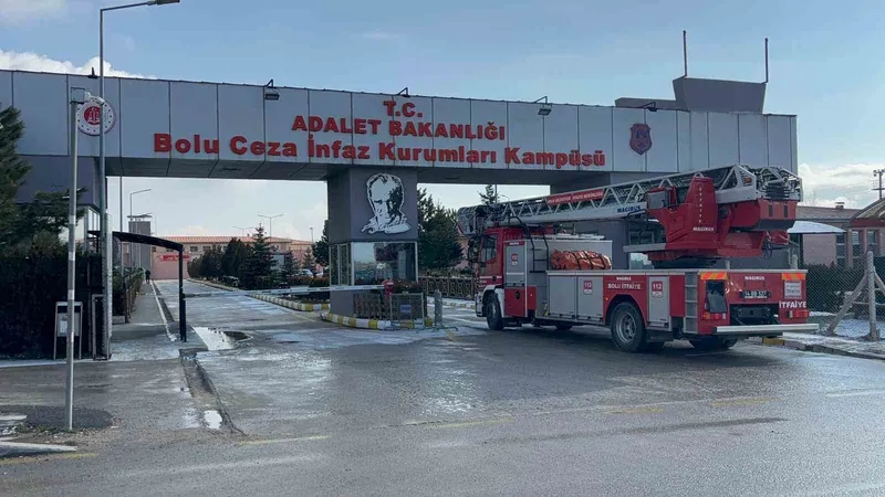 Bolu’da cezaevinde akılalmaz olay: Bir mahkum çocuğunu hastanelik etti
