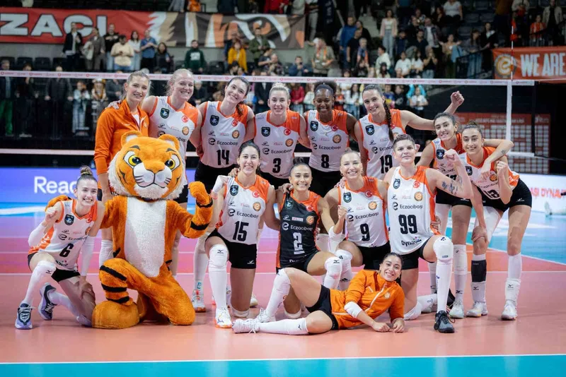 Eczacıbaşı Dynavit evinde galip
