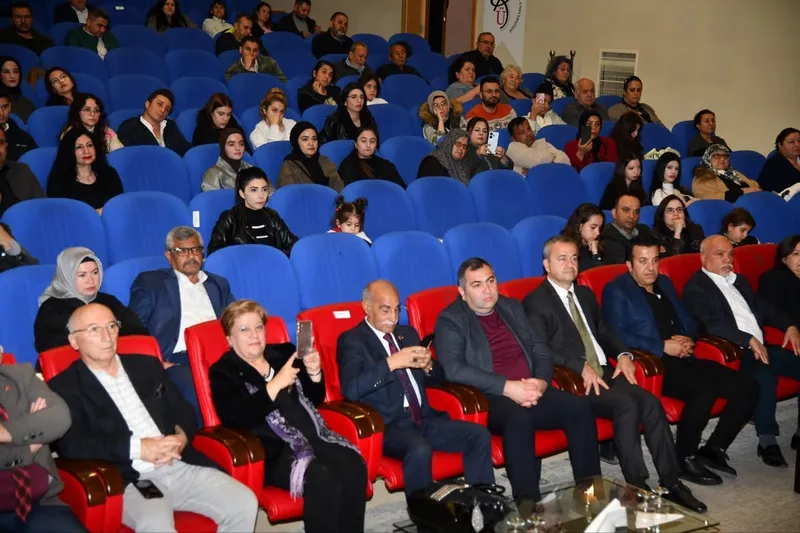 Osmaniye’de Eğitimci-Yazar ve Sanatçı Mehmet Erkoçak saygı gecesi
