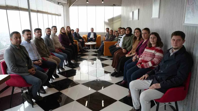 Rektör Kırışık: 