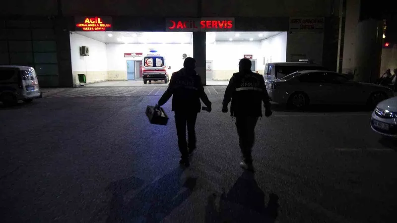 Malatya’da bahçede silahla oynayan şahıs kendini yaraladı
