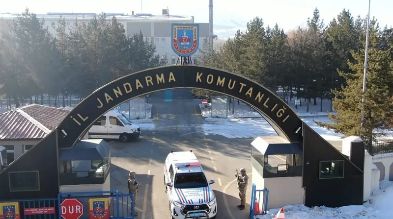 Jandarmanın sanal devriyesinden suçlulara geçit yok
