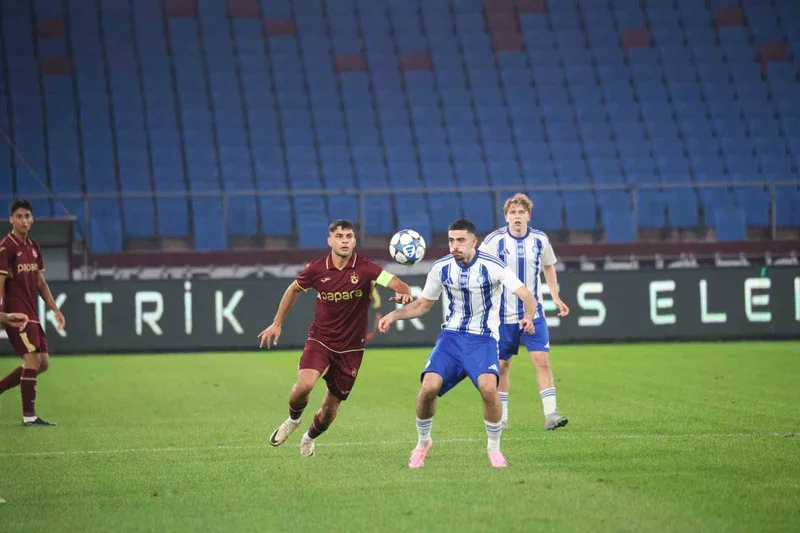 UEFA Gençlik Ligi: Trabzonspor U19: 0 - HJK Helsinki U19: 1
