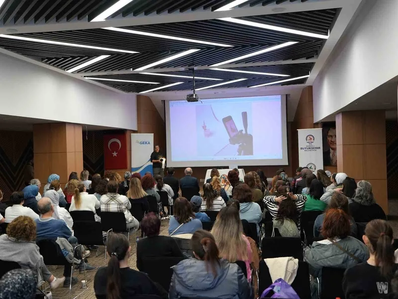 Denizlili üreten kadınlar e-ticaret yolculuğuna devam ediyor
