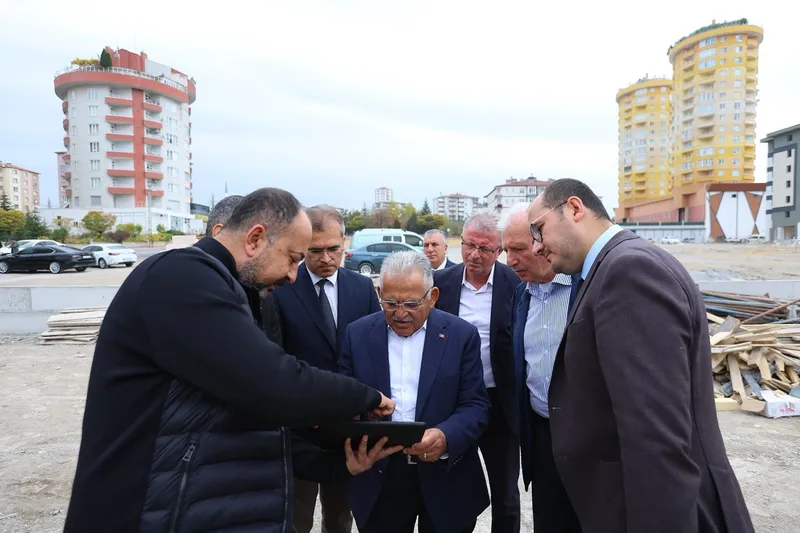 Gökkent mahallesindeki okul inşaatı incelendi
