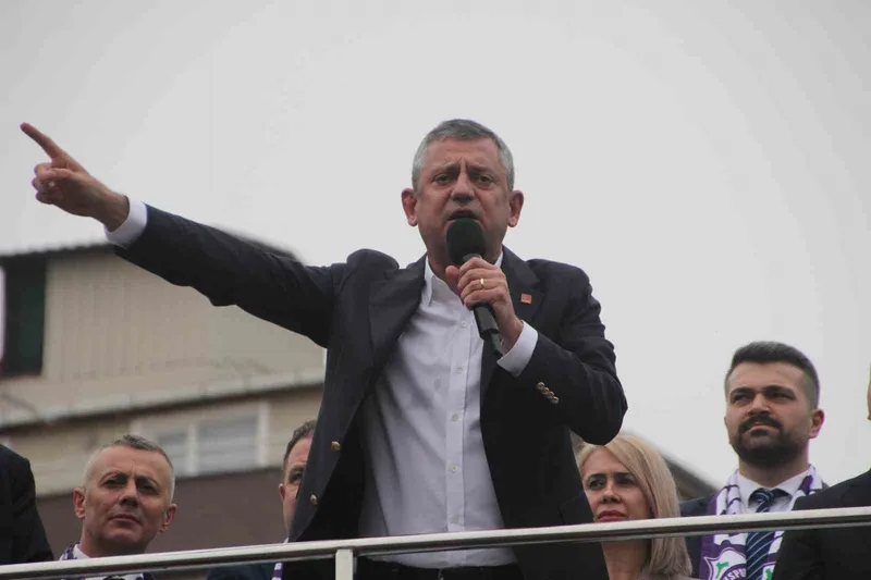 CHP Genel Başkanı Özel’den Ferrero’ya tepki: 