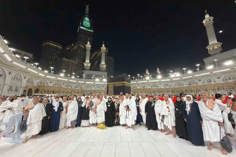 Umre ziyaretinde ikinci kafile yurda döndü
