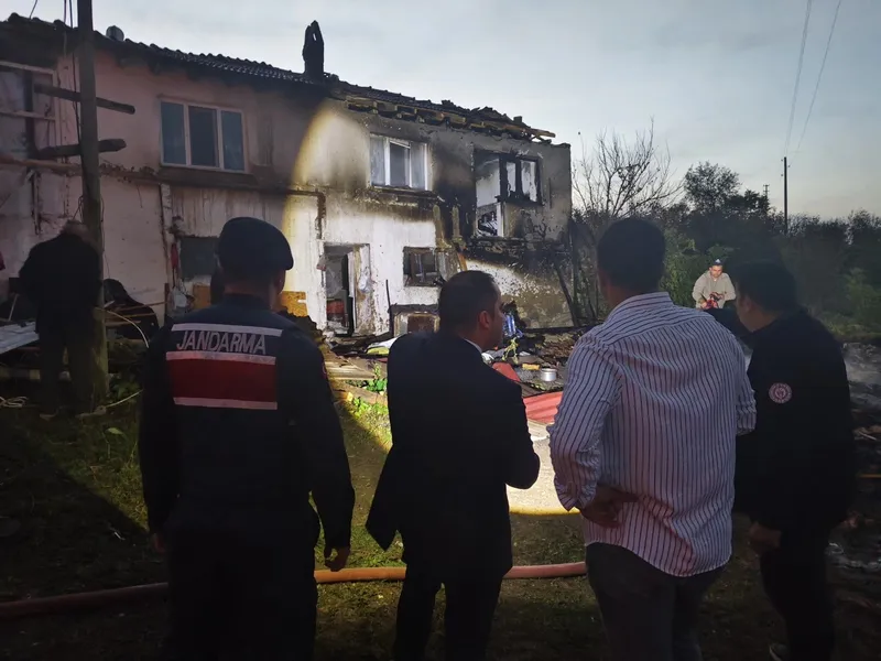 Bilecik’te ev yangını kontrol altına alındı
