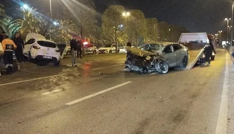 Kartal’da trafik kazası : 5 yaralı
