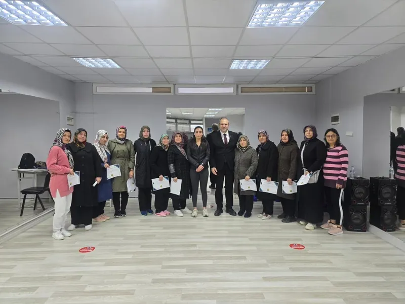 Bayırköy’de fitness kursu sertifikayla sona erdi

