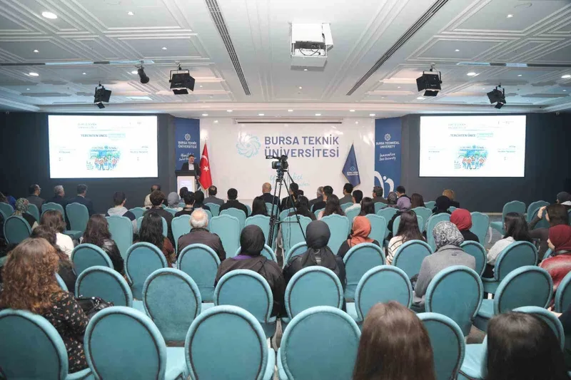 Türkiye’de İlk: Lise öğrencileri tercihten önce üniversiteli oluyor
