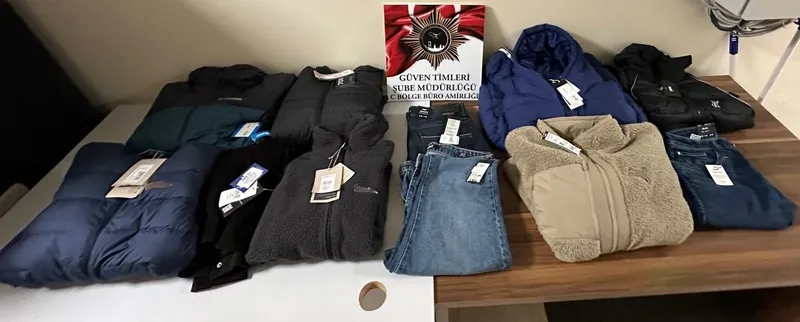 AVM’lerde kıyafet deneme bahanesiyle 1 milyon liralık vurgun: Nefes kesen operasyon kamerada
