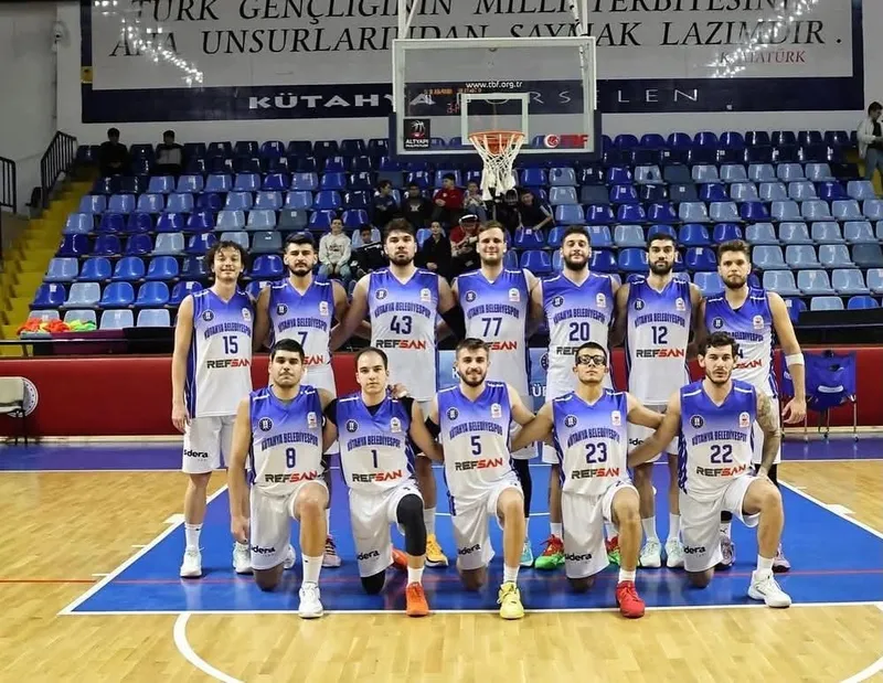 Kütahya Belediyespor, namağlup unvanını korudu
