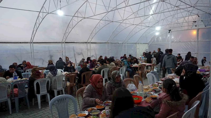 Burdur’da köy halkının imece usulü iftar dayanışması
