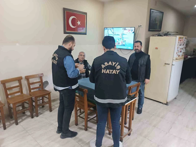 İskenderun’da kıraathaneler denetlendi
