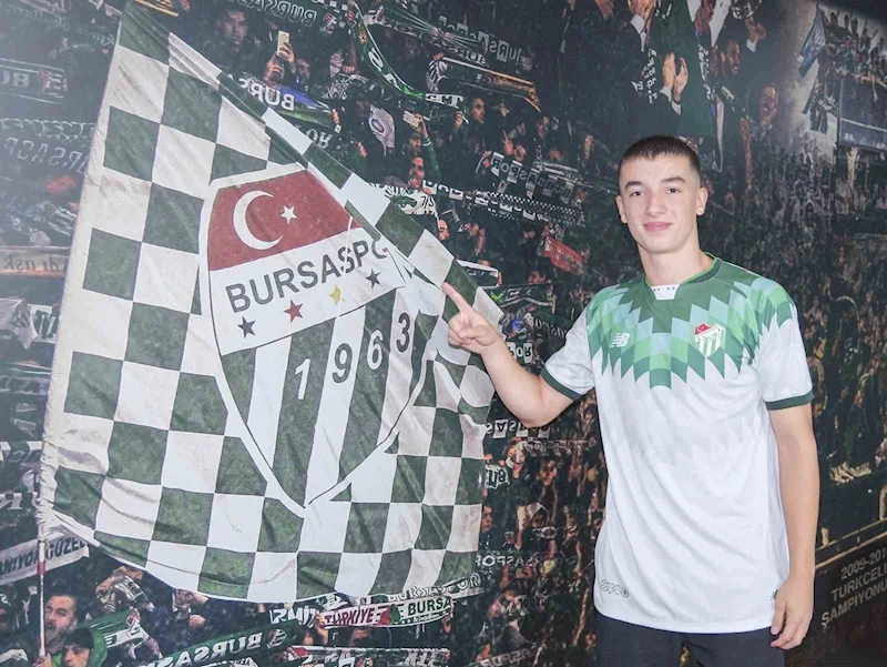 Bursaspor’da iki iç transfer tamamlandı
