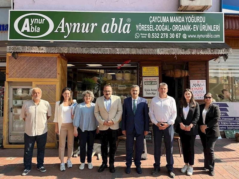 İnceciköz’e manda yoğurdu ikram ettiler
