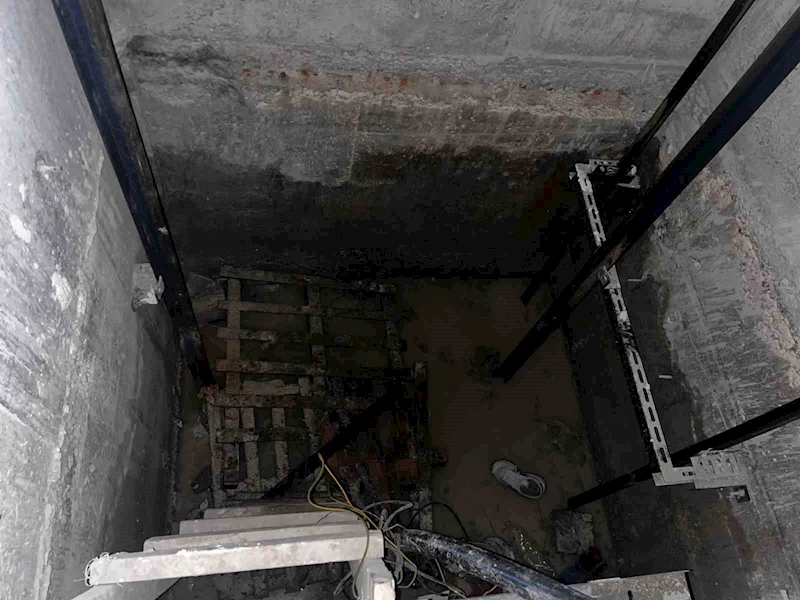 Yaptığı inşaatta elektrik akımına kapılan müteahhit öldü
