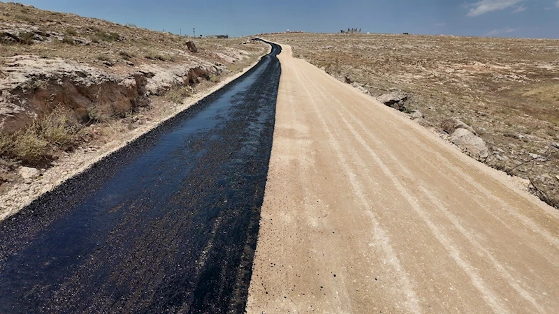 Bozova’da 6 mahalleyi birbirine bağlayan yol asfaltlandı
