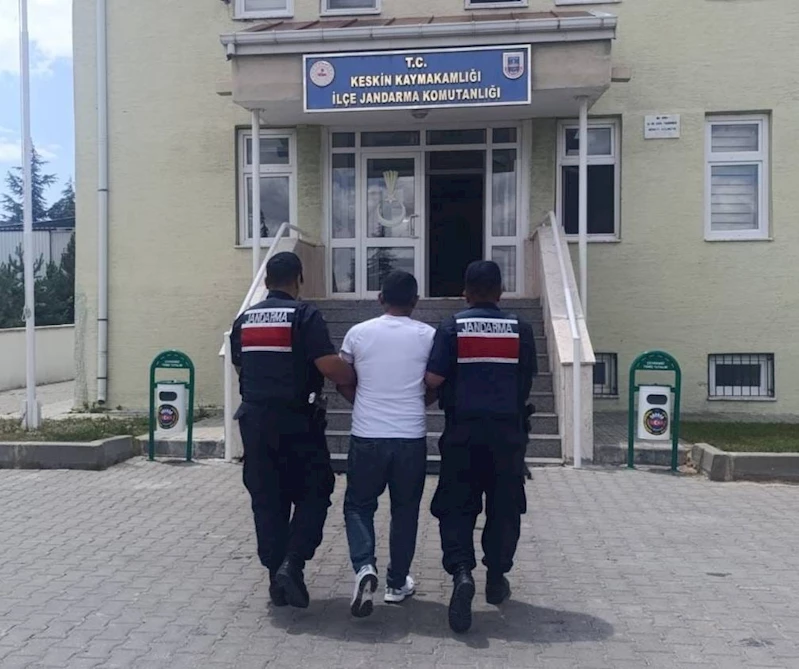 Kırıkkale’de aranan 2 hükümlü yakalandı
