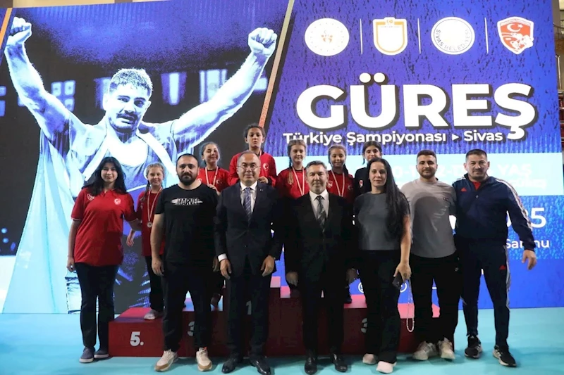 Minikler Türkiye Güreş Şampiyonası sona erdi
