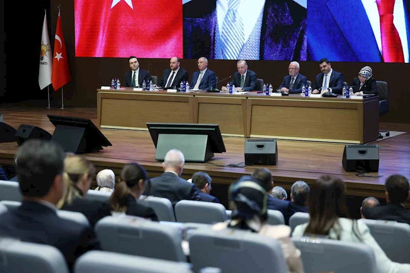 AK Parti MKYK toplantısı başladı
