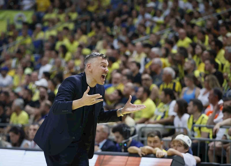 Fenerbahçe Beko, ligde 12. şampiyonluğunu kazandı
