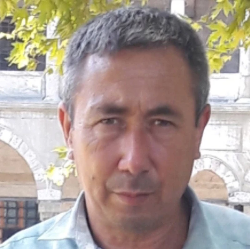 Uşak’ta kooperatif seçiminde çıkan kavganın ardından yolda fenalaşan şoför hayatını kaybetti
