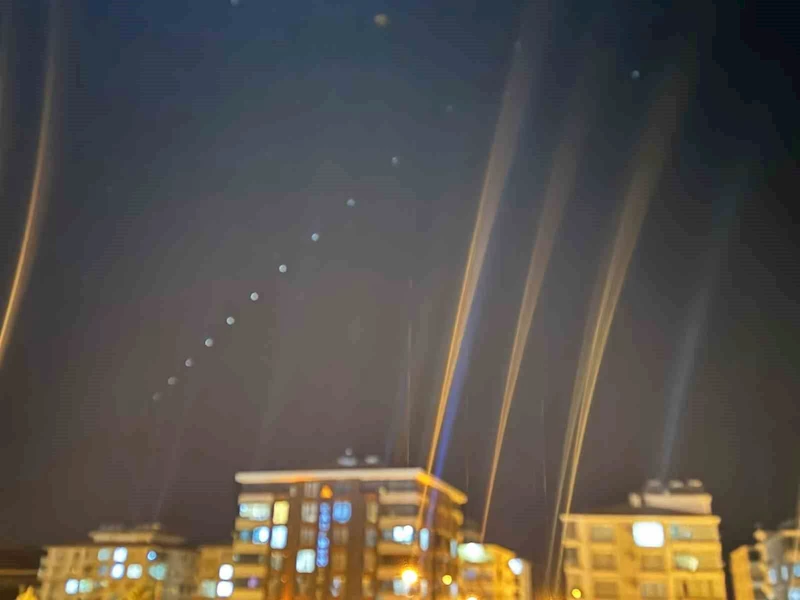 Besni semalarında starlink uyduları görüntülendi
