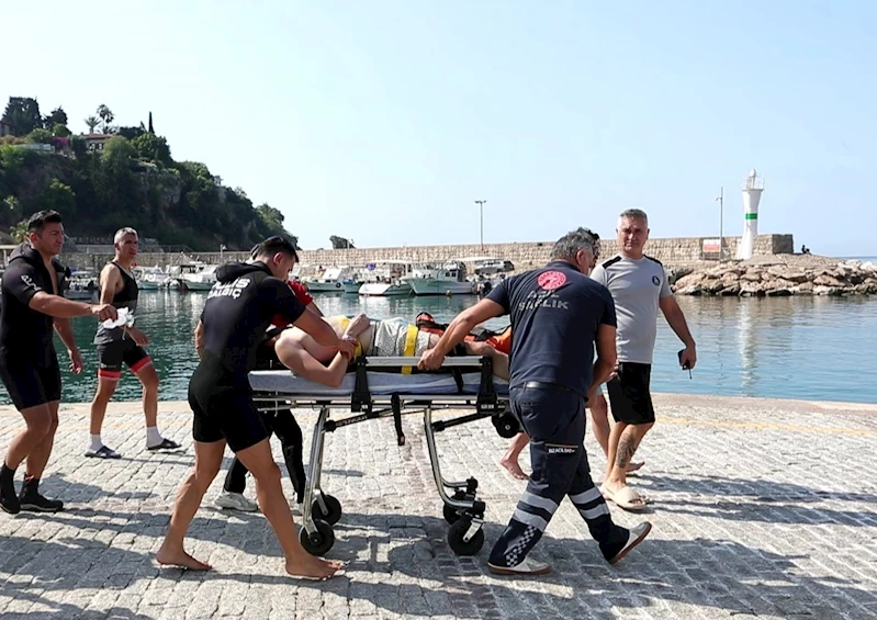 SUB yapan genç boğulma tehlikesi geçirdi, yardımına Deniz Polisi yetişti
