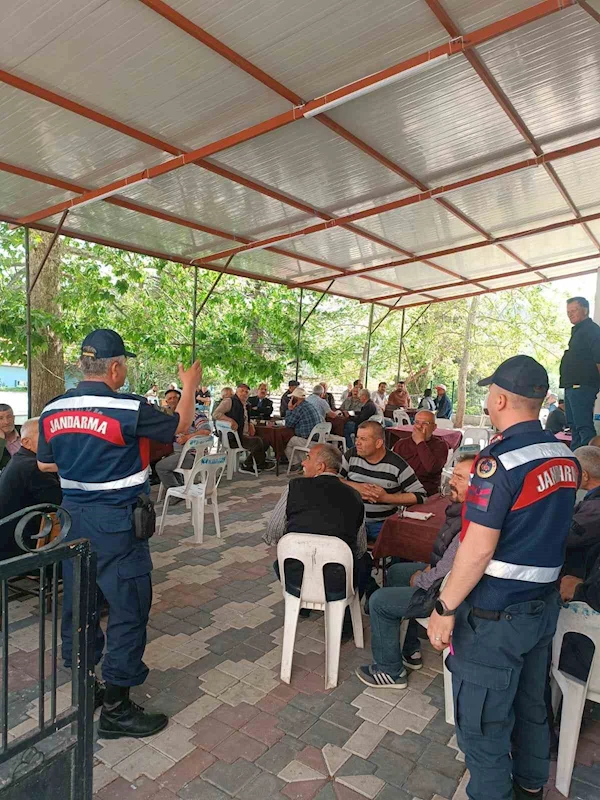Eğirdir jandarmasından suda boğulmalara karşı bilgilendirme faaliyeti
