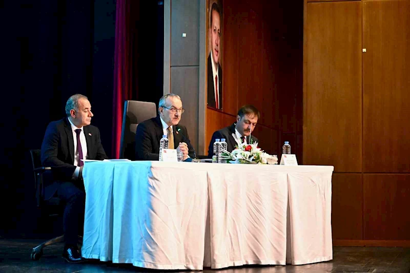 Malatya’da sokak hayvanları için kapsamlı önlem planı görüşüldü

